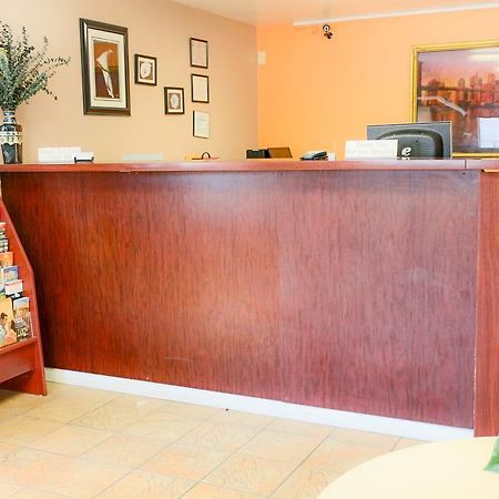 Budgetel Inn And Suites Atlanta Midtown エクステリア 写真
