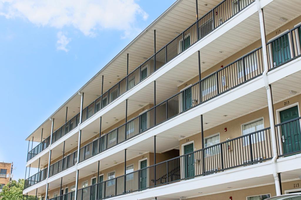 Budgetel Inn And Suites Atlanta Midtown エクステリア 写真