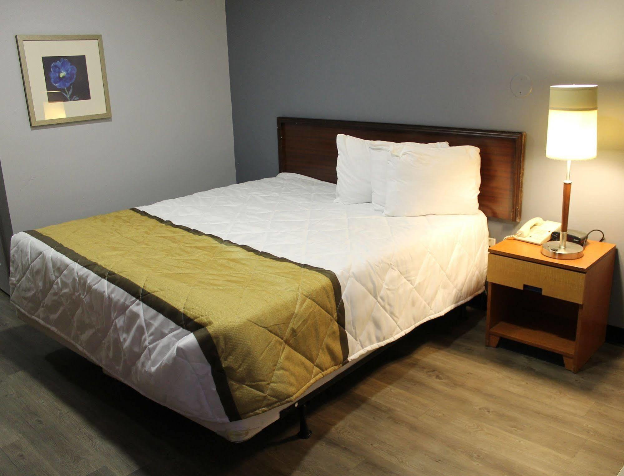 Budgetel Inn And Suites Atlanta Midtown エクステリア 写真